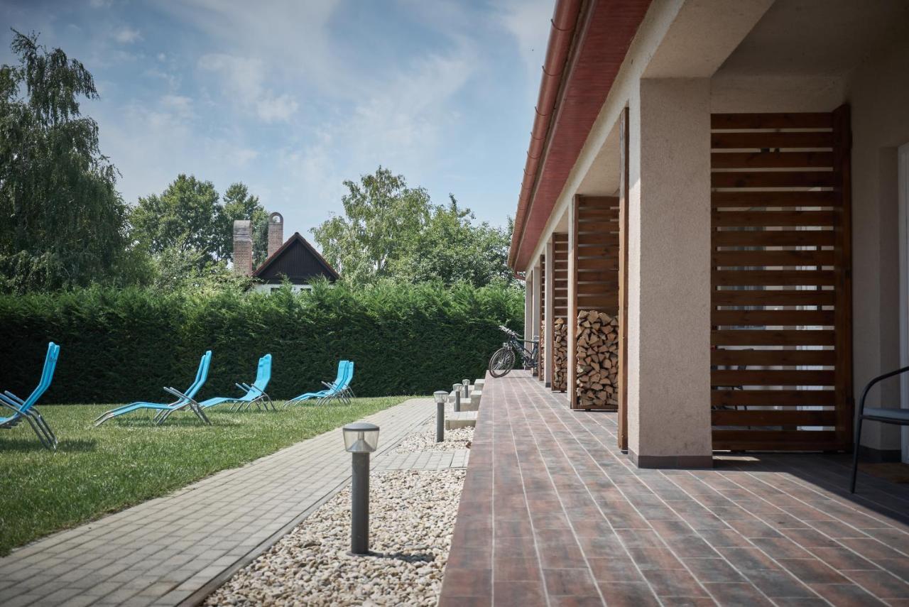 Zanka Vizparti Ueduelo Hotel Bagian luar foto